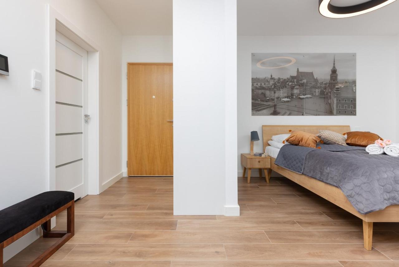 Srodmiescie Warsaw Muranow Apartments With Parking By Noclegi Renters Eksteriør bilde