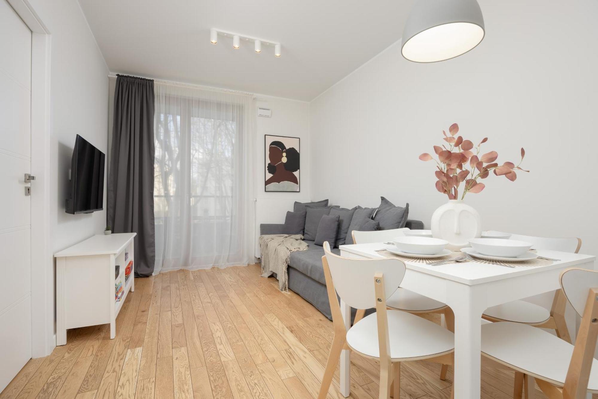 Srodmiescie Warsaw Muranow Apartments With Parking By Noclegi Renters Eksteriør bilde